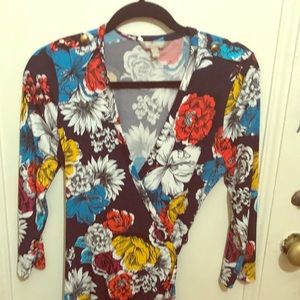 Banana Republic Floral wrap dress size Medium